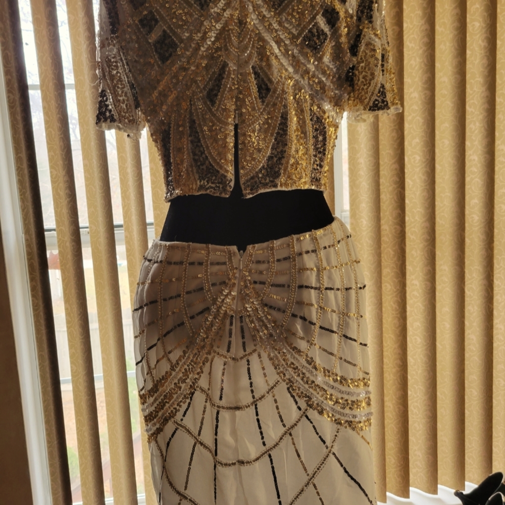 Crop top 2 piece set - Picture 2 of 3